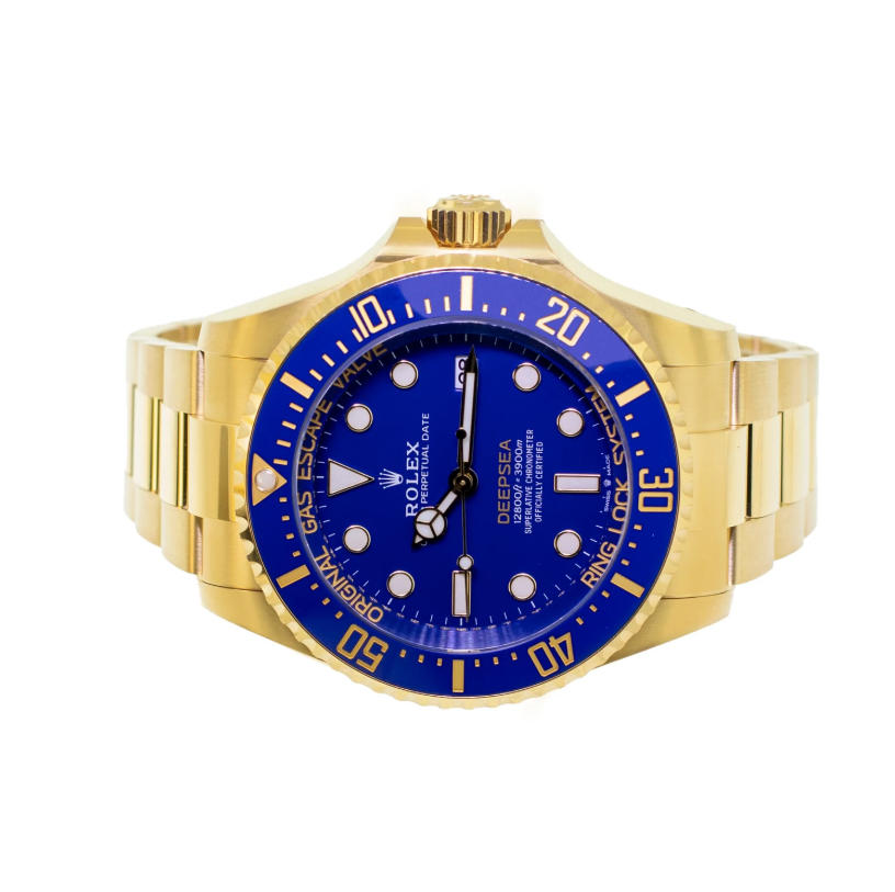 136668LB_Deepsea_YellowGold_Blue_Oyster_Rolex06_2400x