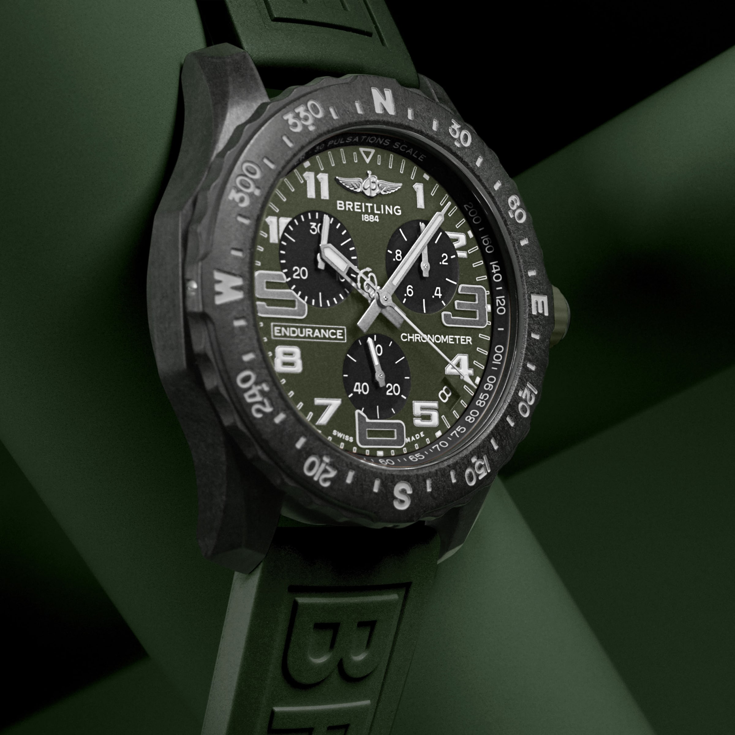 Breitling-Endurance-Pro-44mm-Mens-Watch-Green-The-Watches-of-Switzerland-Group-Exclusive-X823106B1L1S1809-15.jpg