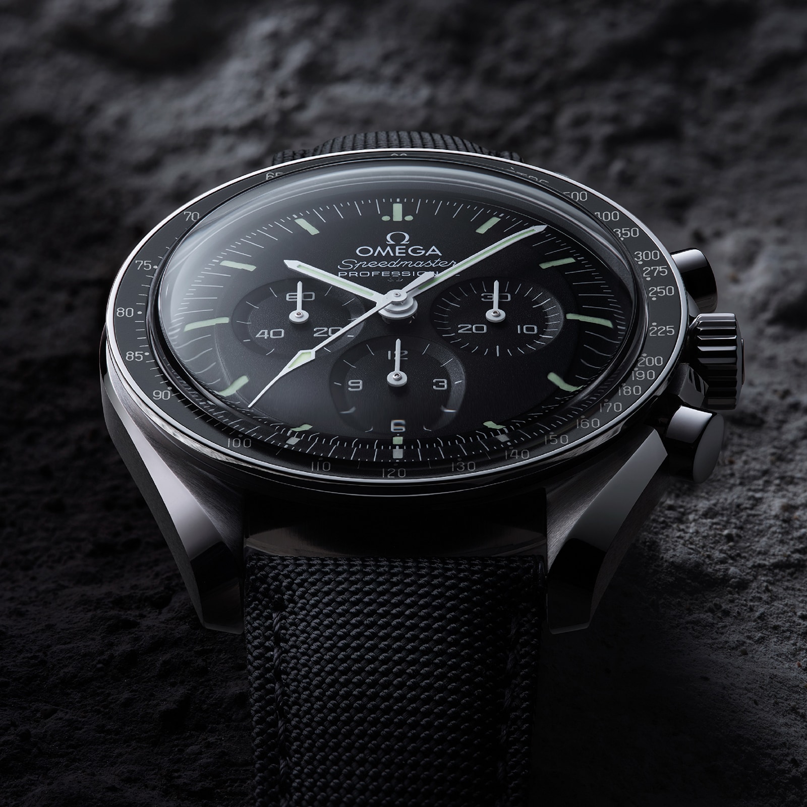 Omega-New-2021-Speedmaster-Moonwatch-Professional-Co-Axial-Master-Chronometer-42mm-Mens-O31032425001001736-6.jpg