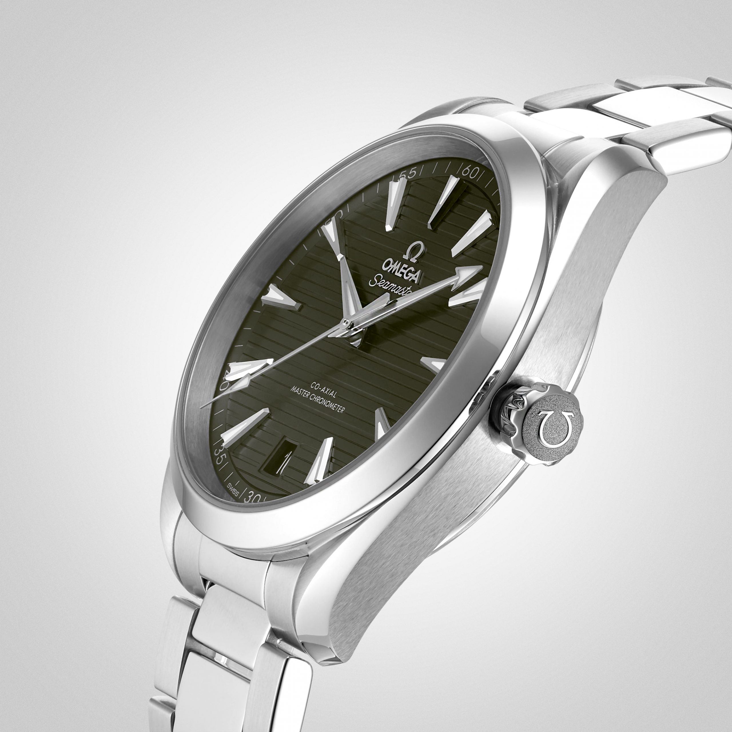 Omega-Seamaster-Aqua-Terra-150m-Co-Axial-Master-Chronometer-41mm-Mens-Watch-O22010412110001730-15-scaled-1.jpg