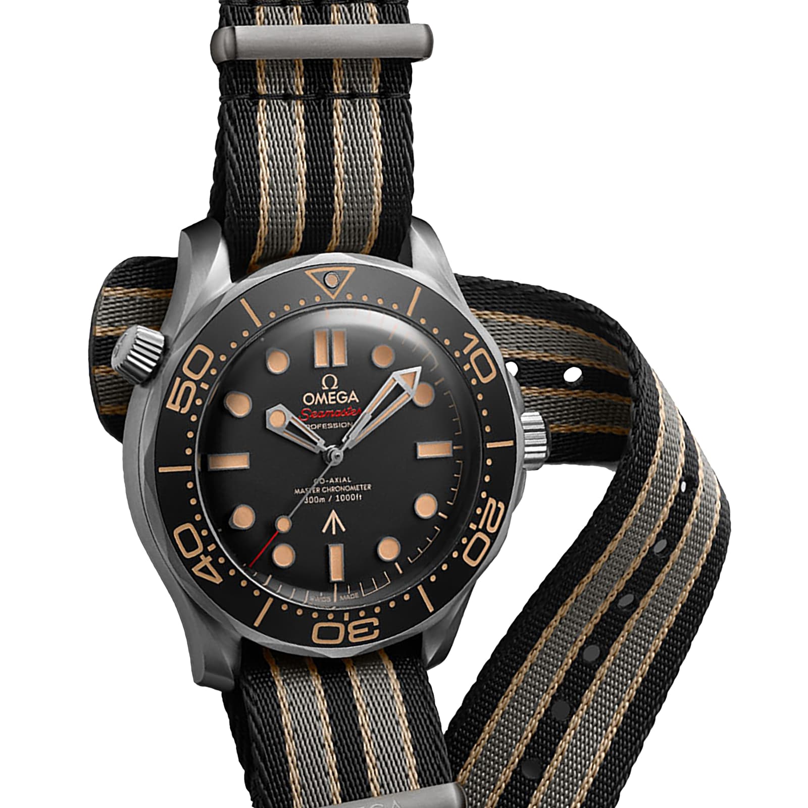 Omega-Seamaster-Diver-300m-James-Bond-007-2020-Edition-O21092422001001726-15.jpg