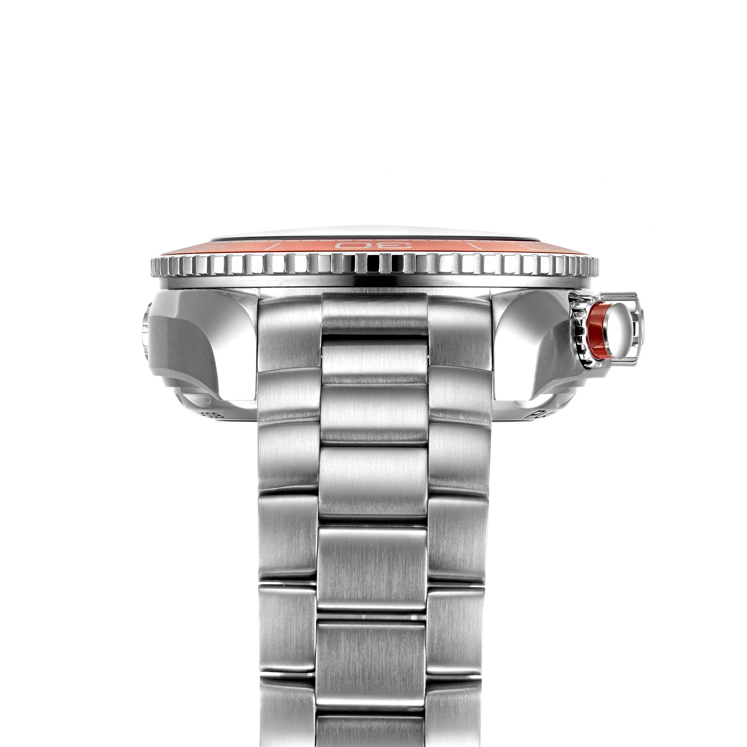 Omega-Seamaster-Planet-Ocean-600m-Co-Axial-45.5-mm-O21530465199001735-12-scaled-1.jpg