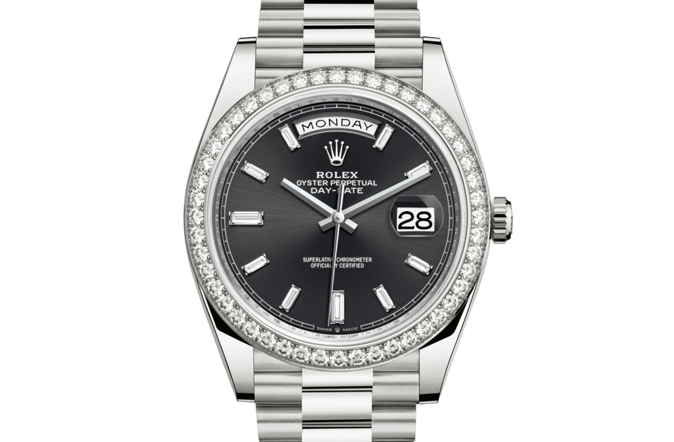 Rolex-Day-Date-40-Oyster-40-mm-white-gold-and-diamonds-m228349rbr-0003-1.png