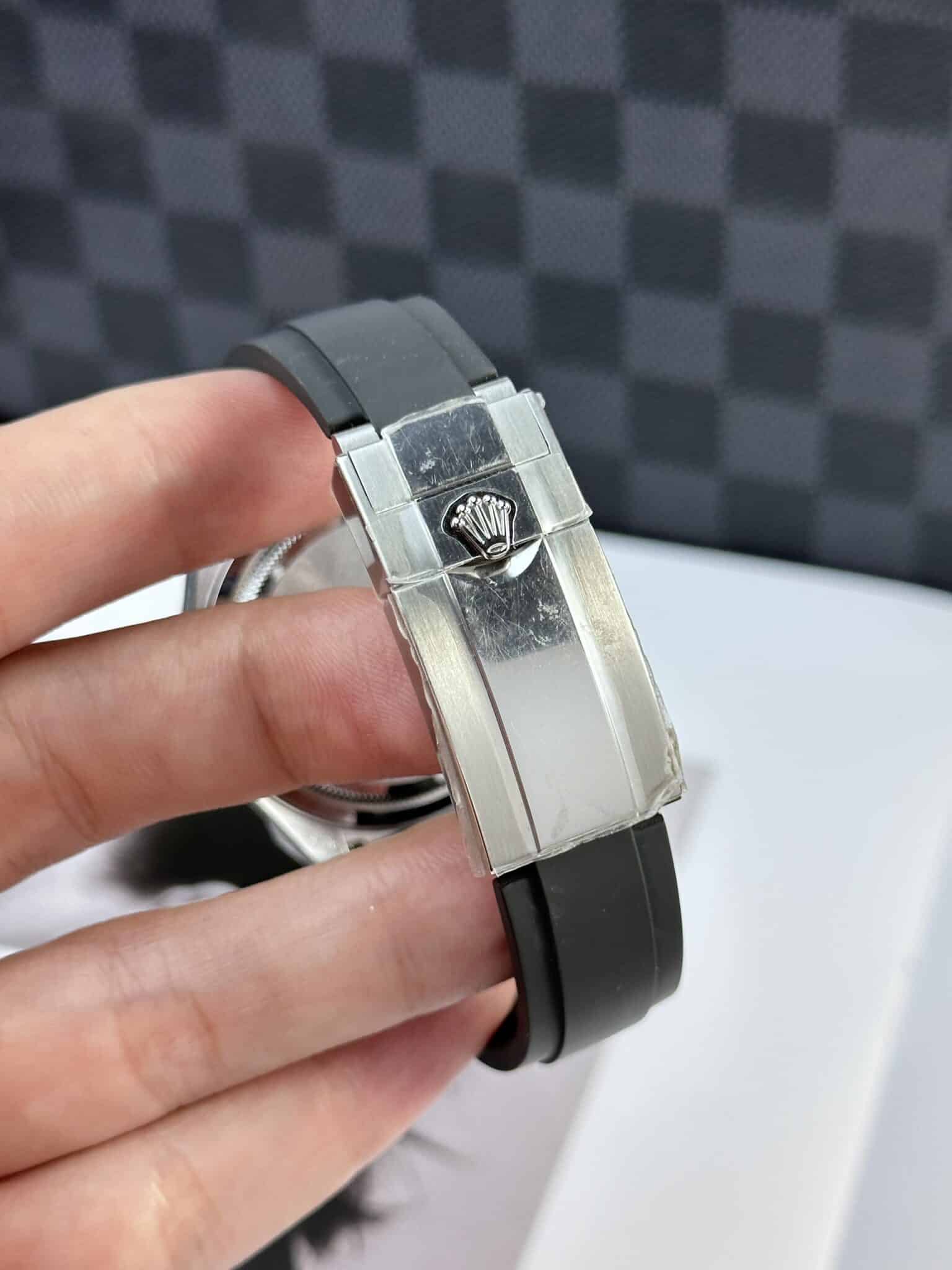 Rolex-Daytona-126519LN-0002-Noob-Factory-12-scaled-1