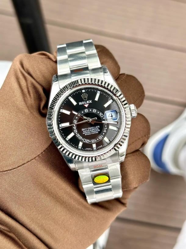 Rolex-Sky-Dweller-Bright-black-Dial-336934-Oyster-2