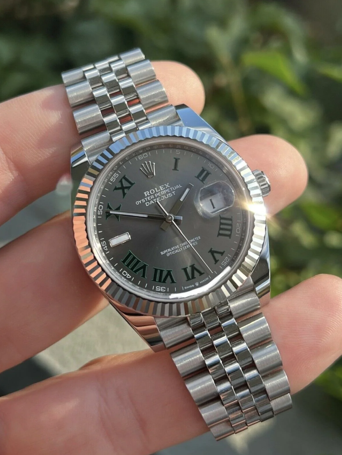 Rolex_Datejust_41_DJ41_Wimbledon_Dial_on_Jubilee_126334_E2_80_93_2022_Watch_Vault_10_2048x2048