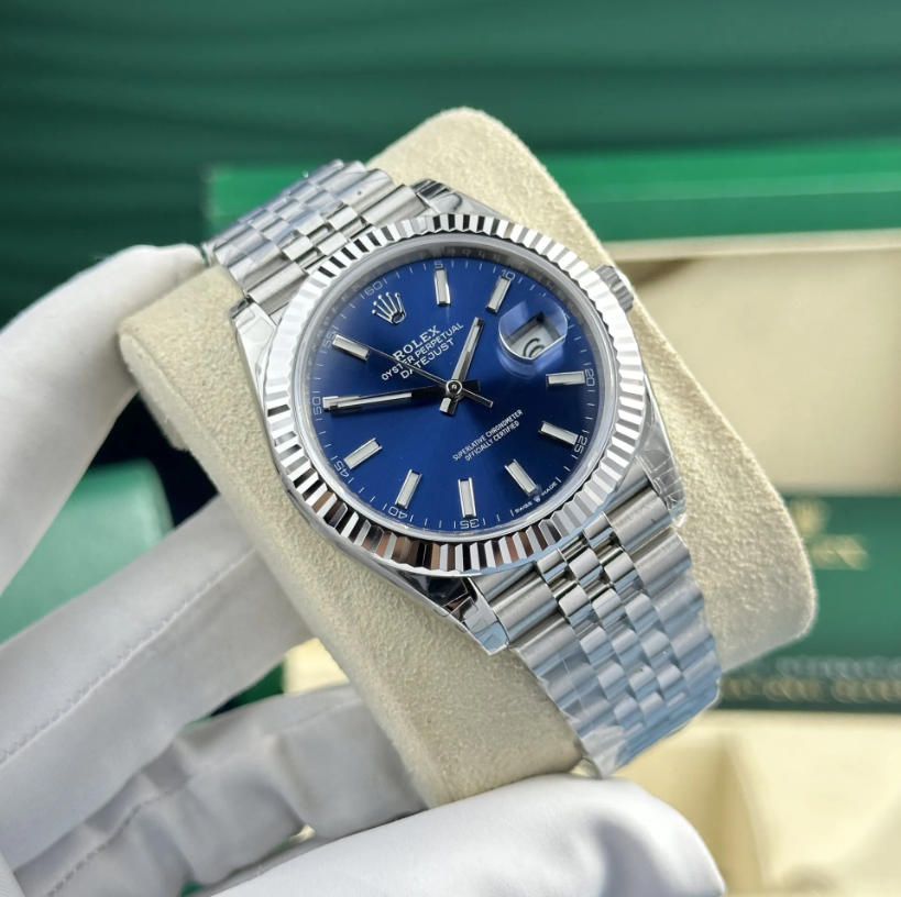 Superclone-Rolex-Datejust-41mm-Blue-Dial-126334-Jubilee-3